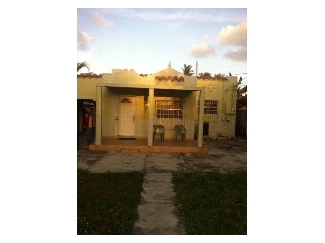 2637 NW 23 AV, Miami, FL 33142