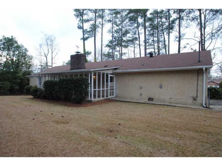 6584 W Fayetteville Road, Riverdale, GA 30296