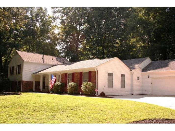 190 Hitching Post Court, Marietta, GA 30067