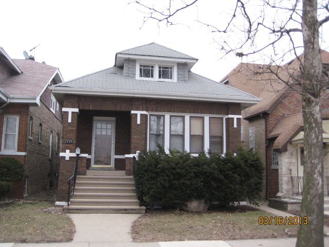 2335 Home Ave, Berwyn, IL 60402