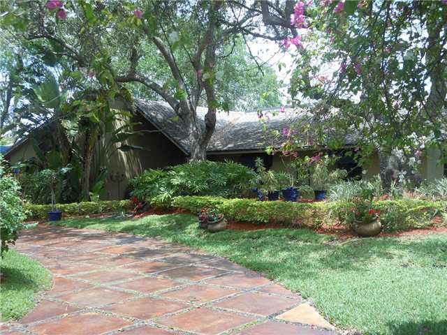 10765 SW 133 TE, Miami, FL 33176