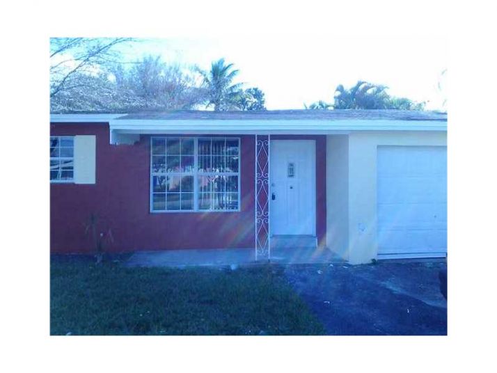 2822 MONROE ST, Hollywood, FL 33020