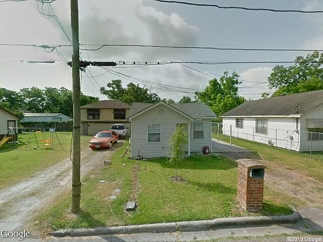 Carolina St, Baytown, TX 77520