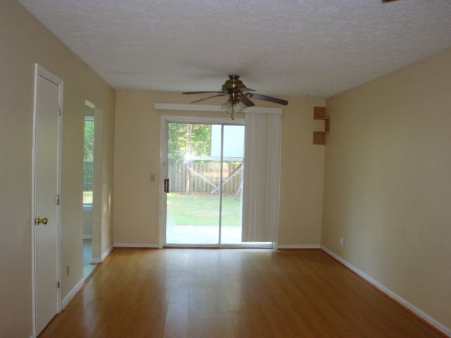 15 Egrets Nest Ln W, Richmond Hill, GA 31324
