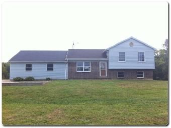1301 Hormell Rd, Wilmington, OH 45177