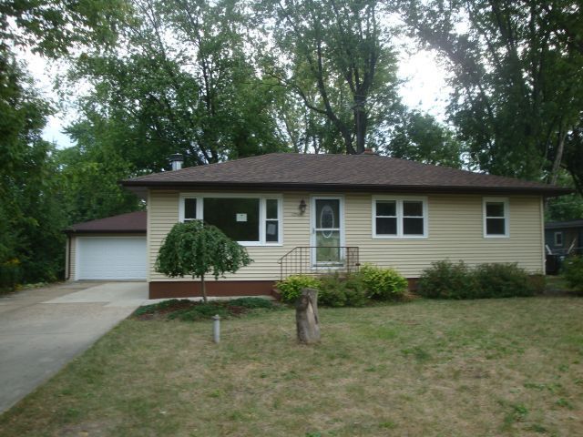 12969 W Glen Flora Ave, Waukegan, IL 60085