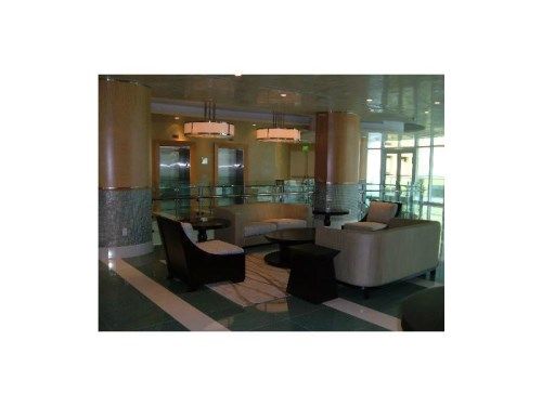 218 14 ST # 2206, Miami, FL 33131