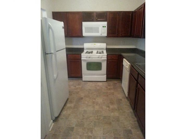 6084 Oak Bend Court, Riverdale, GA 30296