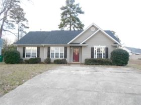5901 Meadow Hill Dr, Charlotte, NC 28212