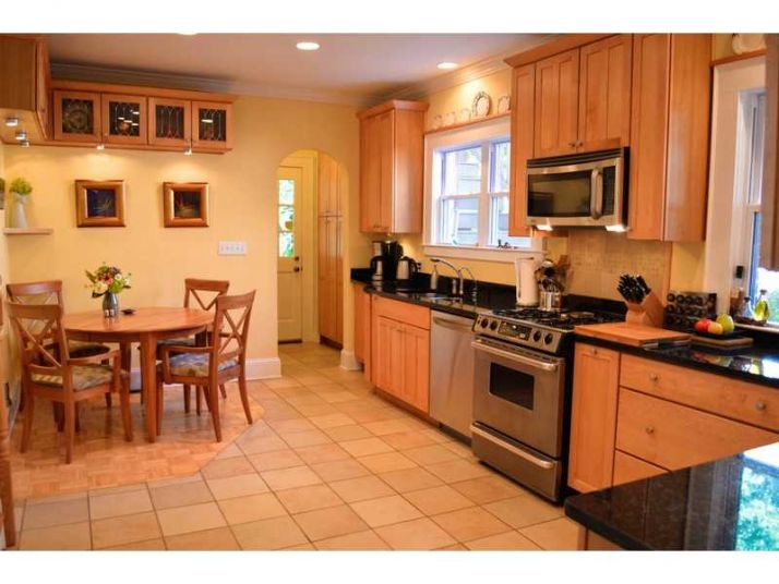 1159 Reeder Circle, Atlanta, GA 30306