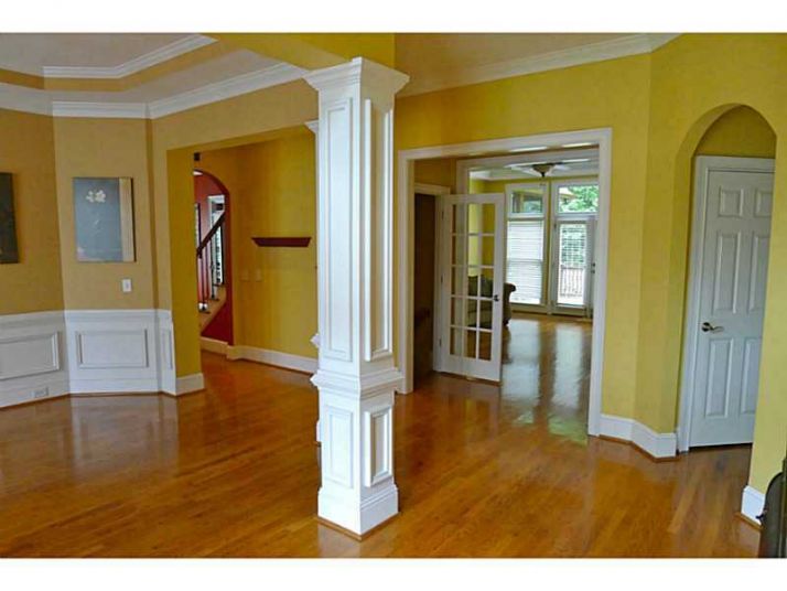 911 Kinghorn Drive, Kennesaw, GA 30152