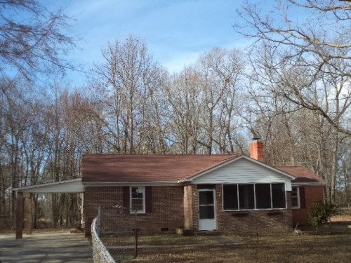 3907 Taxahaw Rd, Lancaster, SC 29720