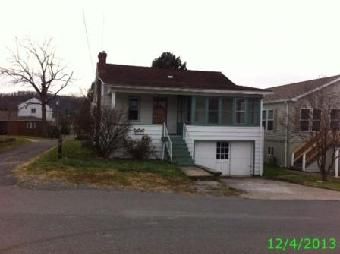 207 Maryland Ave, Morgantown, WV 26501