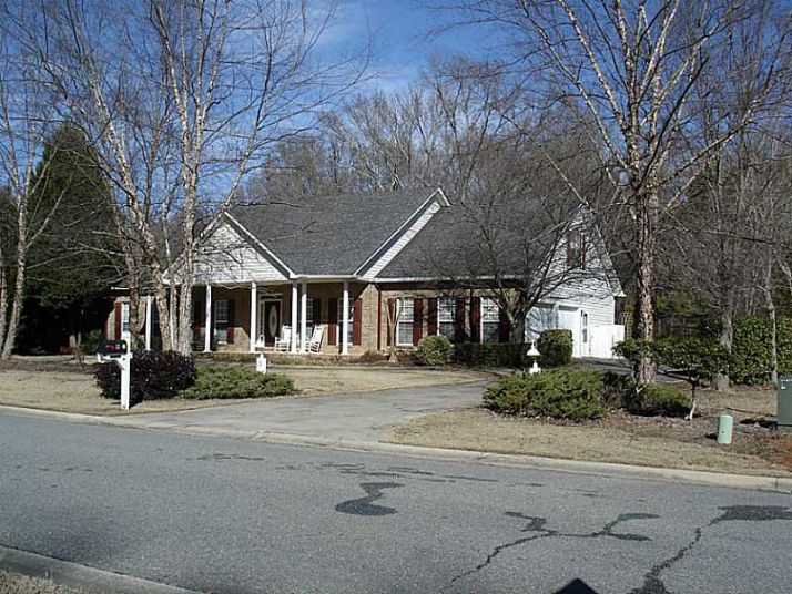 13 Ivy Chase Way Nw, Cartersville, GA 30121