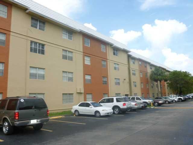 10820 SW 200 DR # 216-S, Miami, FL 33157