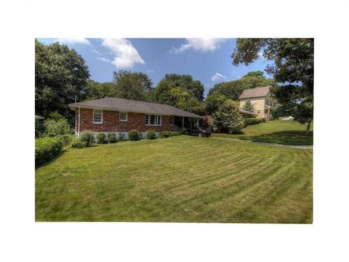 2270 Fairway Circle Ne, Atlanta, GA 30319