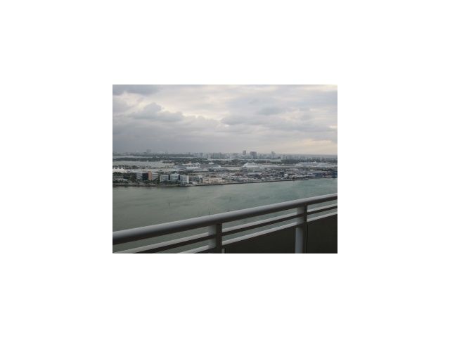 901 BRICKELL KEY BL # 3507, Miami, FL 33131