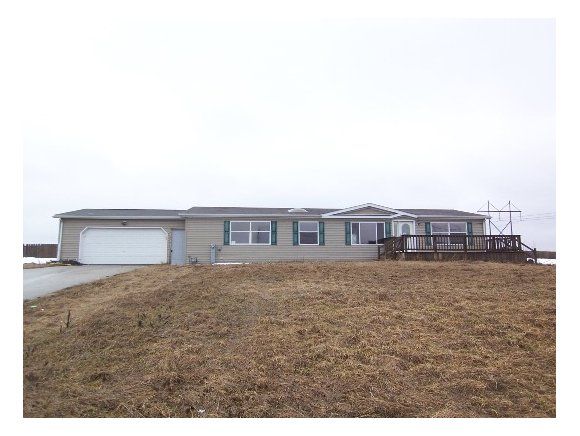 5544 Tower Rd, De Pere, WI 54115