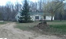 11963 E Edgar Rd Vestaburg, MI 48891