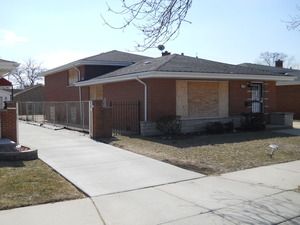 2739 W 86th St, Chicago, IL 60652
