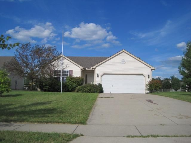 8114 Sterling Spring Dr, Loveland, OH 45140