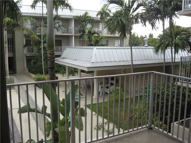 7403 SW 82 ST # 202N, Miami, FL 33143