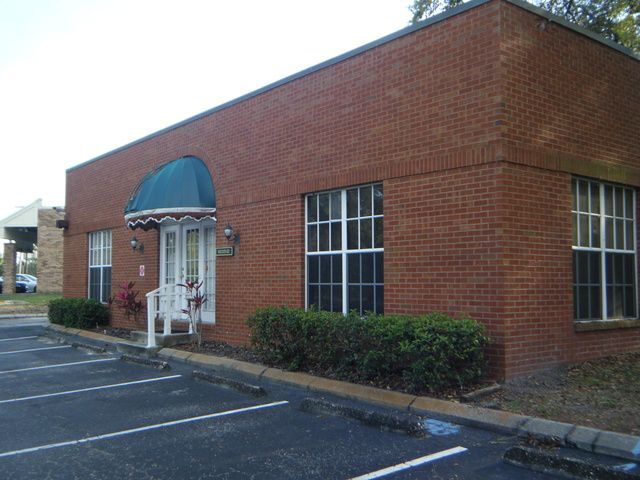 8052 N. 56th St., Tampa, FL 33617