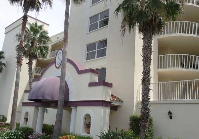 8911 Lake Drive # A402, Cape Canaveral, FL 32920