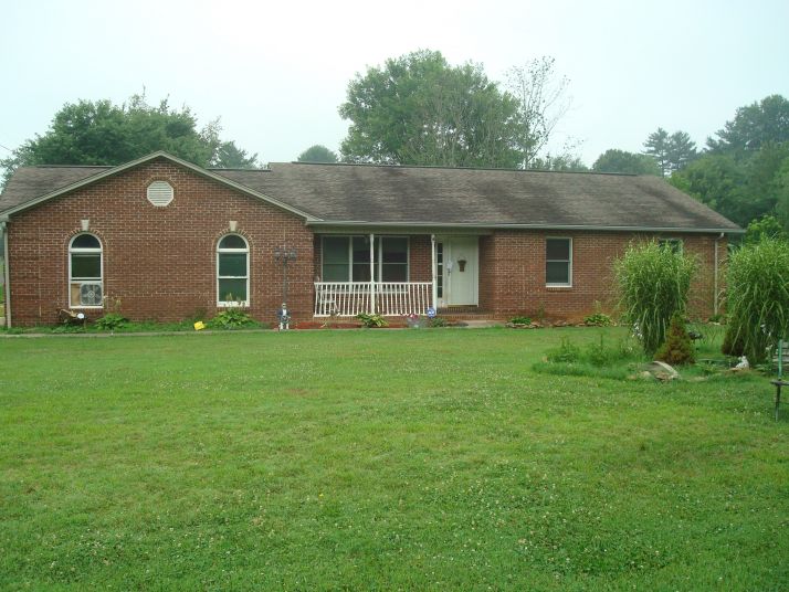 143 Eagle Drive, Rogersville, TN 37857