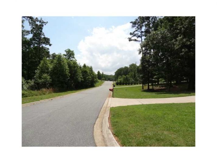 11 Kinsington Court, Dawsonville, GA 30534