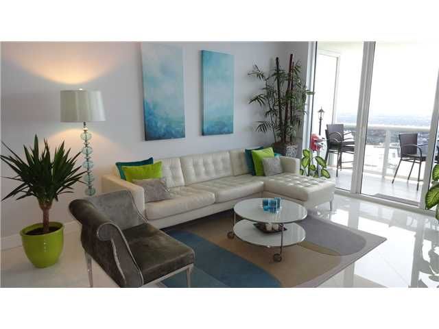1830 S OCEAN DR # 5010, Hallandale, FL 33009