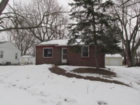 8731 Crawfordsville Rd, Indianapolis, IN 46234