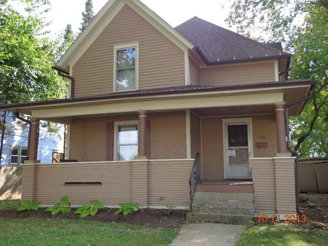 491 Lincoln Ave, Elgin, IL 60120