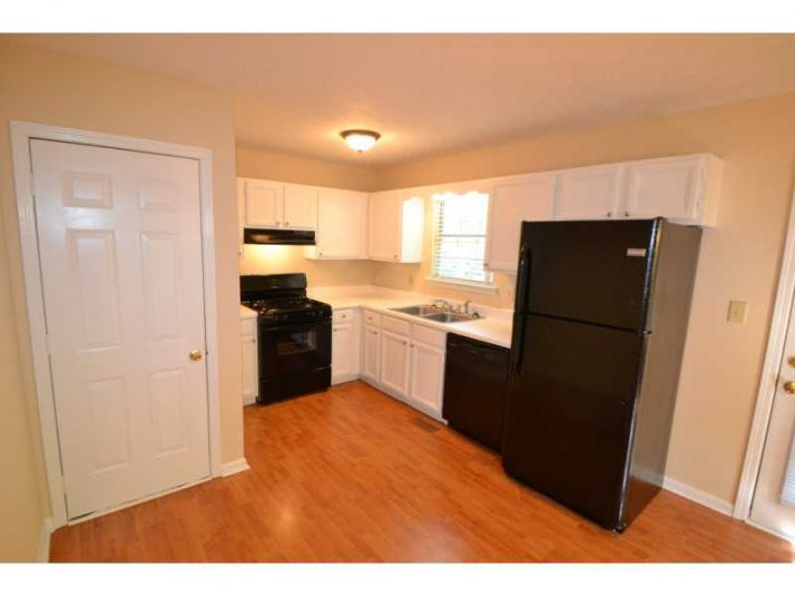 270 Halehaven Drive, Douglasville, GA 30134