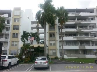 1080 94 St Unit 612, Miami Beach, FL 33154