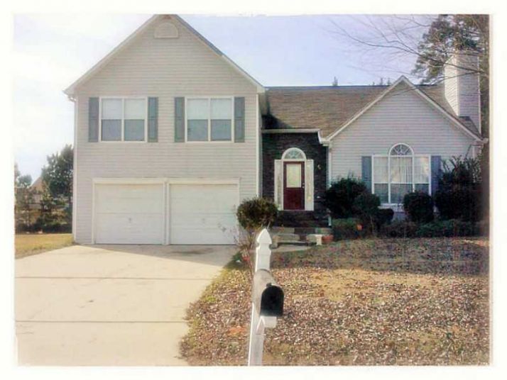10617 Barberry Drive, Hampton, GA 30228