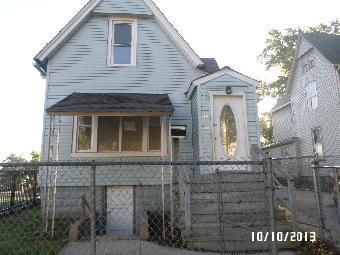 411 S Martin Luther King, Waukegan, IL 60085