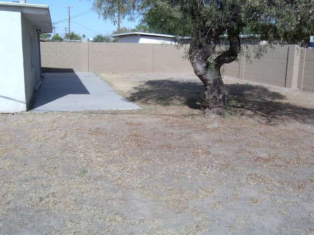 8135 West Indianola Avenue, Phoenix, AZ 85033