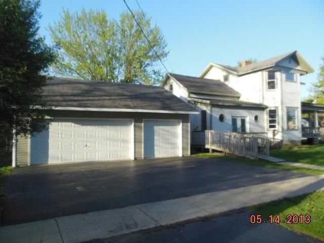 1202 1st Center Ave, Brodhead, WI 53520