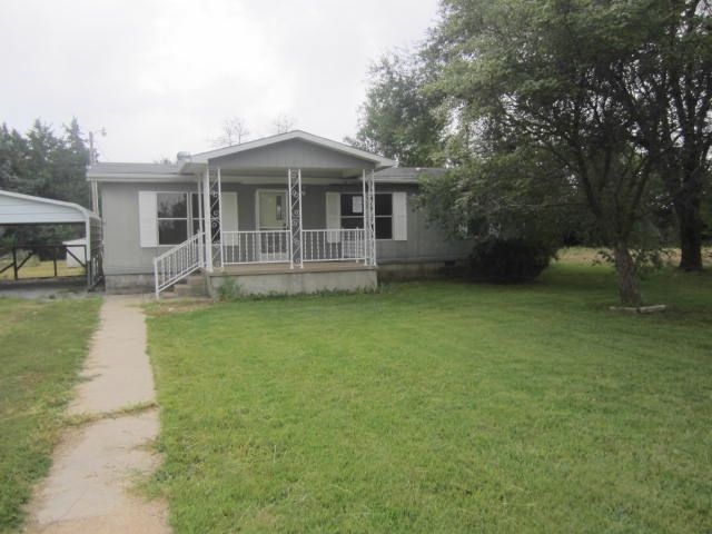 5504 Burlington Ln, Clearwater, KS 67026