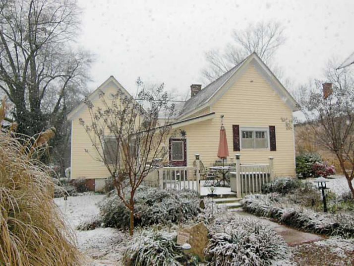 201 Oak Street, Commerce, GA 30529