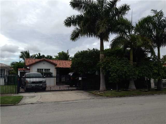 2419 SW 24 TE, Miami, FL 33145