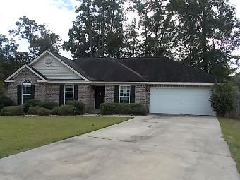 214 Brookstone Ct, Rincon, GA 31326