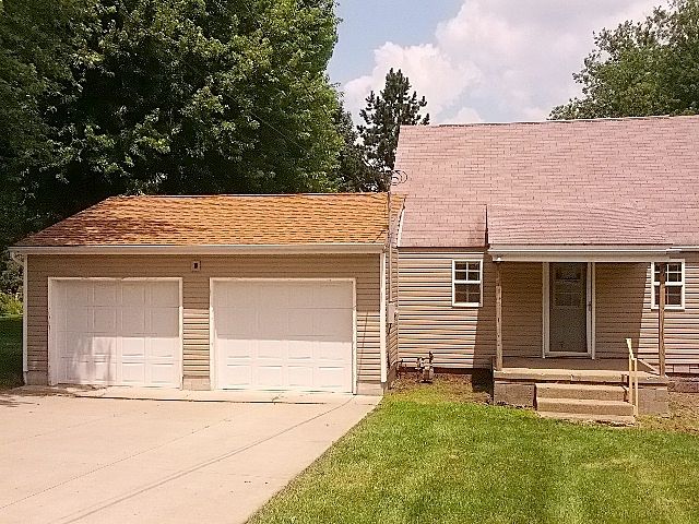 Scott, Louisville, OH 44641