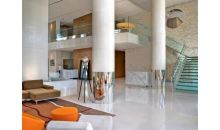 41 SE 5 ST # 2006 Miami, FL 33131
