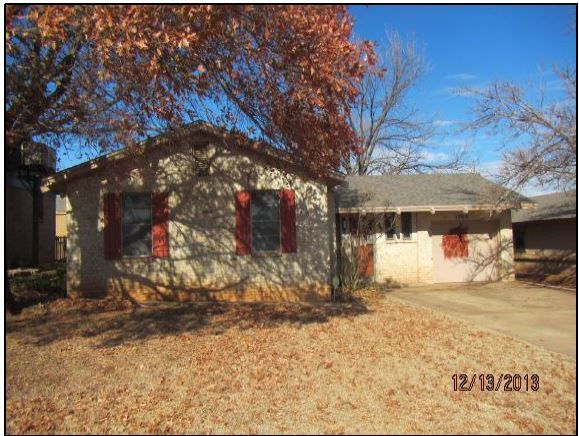1008 Hillcrest, Childress, TX 79201