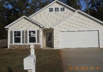 117 Meadowbrook Ln, Grantville, GA 30220