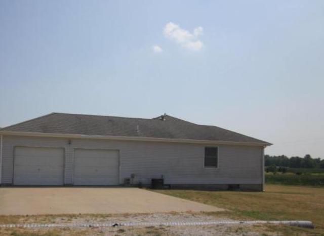 514 North Illinois, Niantic, IL 62551