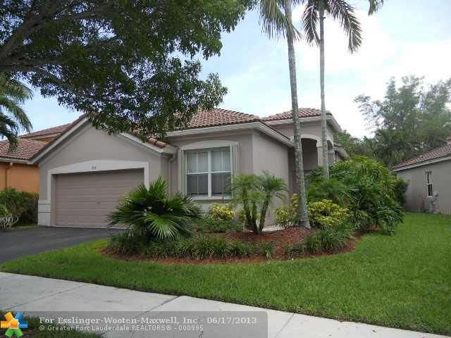 938 BLUEWOOD TER, Fort Lauderdale, FL 33327