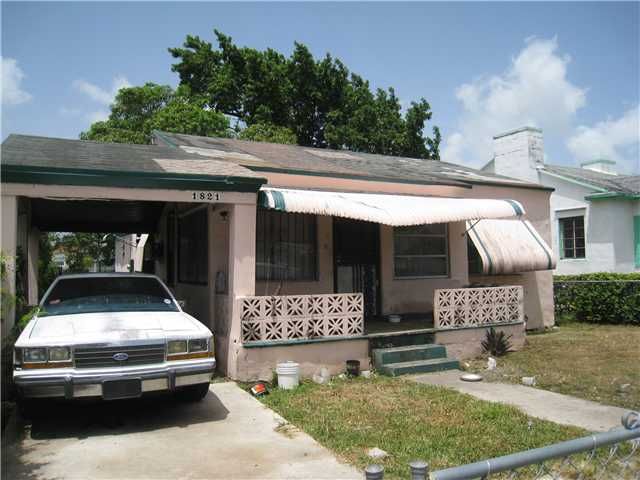 1821 NW 49 ST, Miami, FL 33147